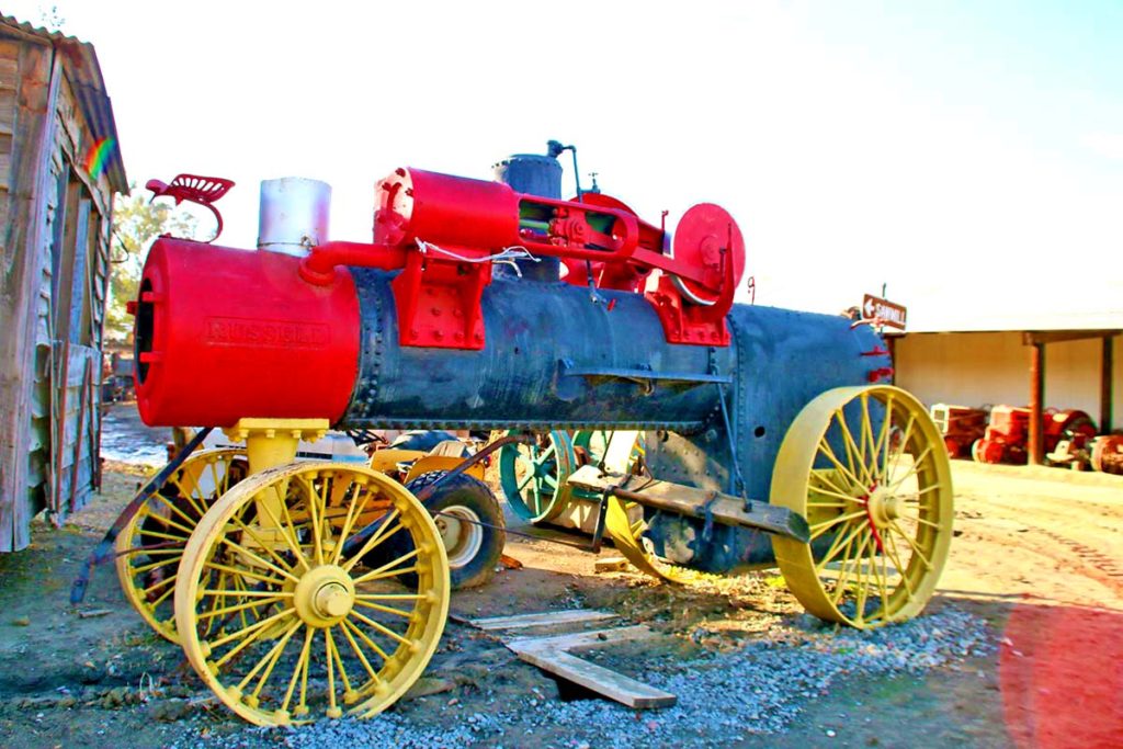 antique gas steam engine museum