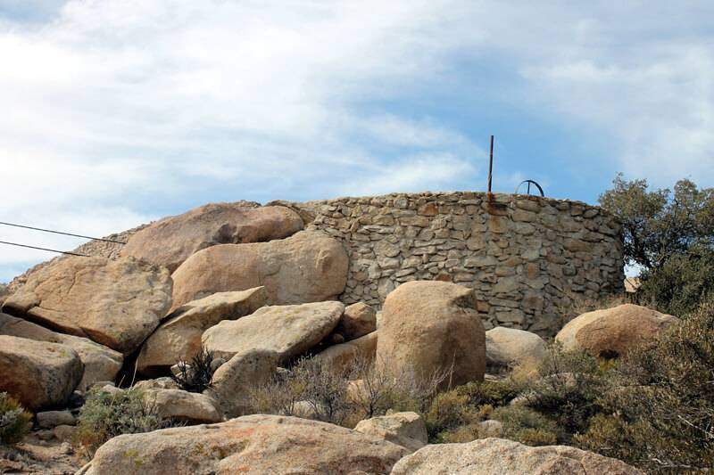 Across the parking lot from the Desert View Tower is a jumbled mass of boulders just aching to be scrambled. Random faces and animals are waiting to greet you at every turn.