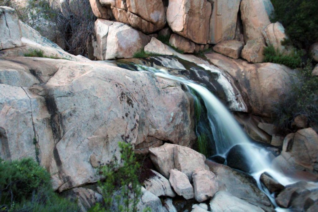 Lake Hodges has one of San Diego's easiest waterfall hikes for all ages!